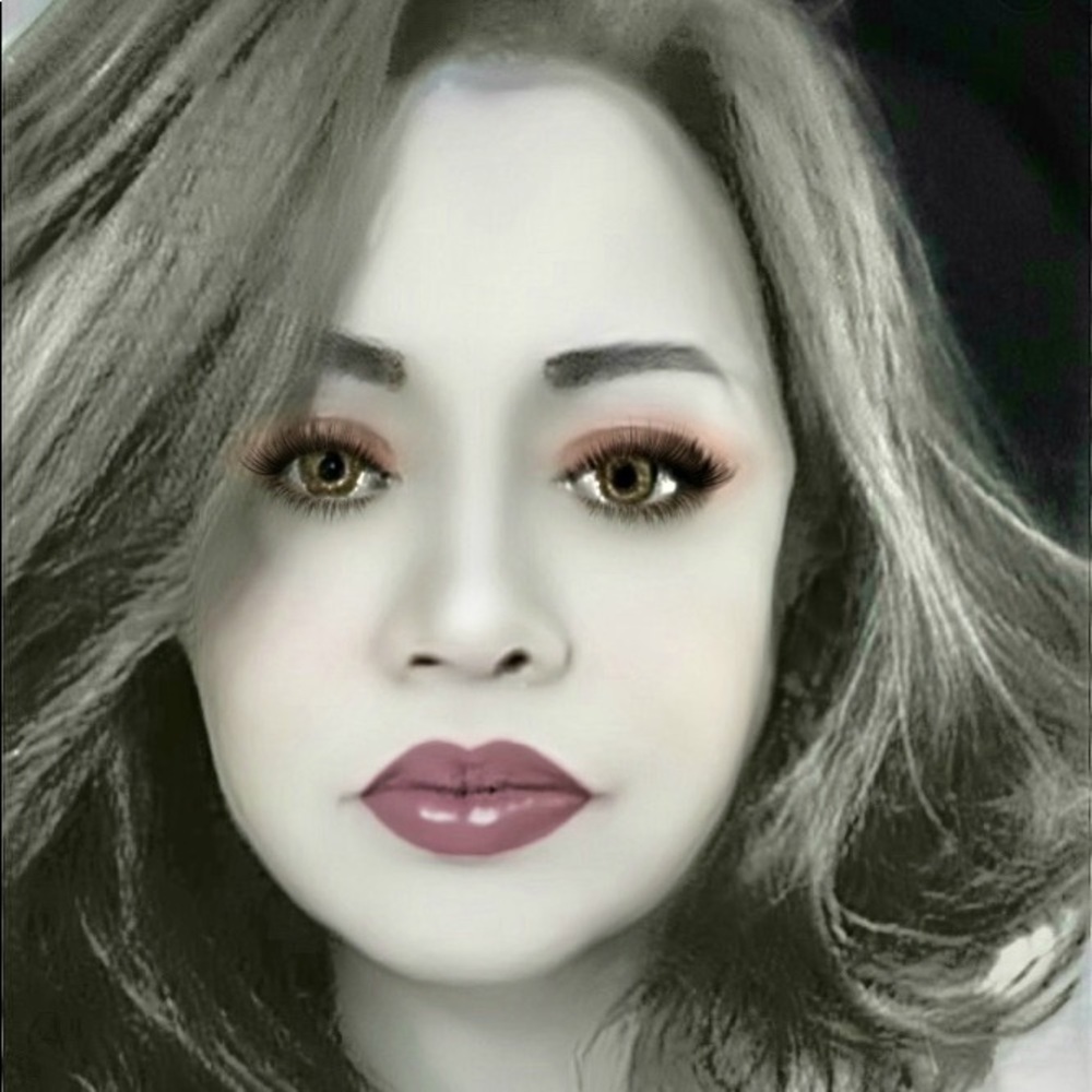 Meet your Posher, Catherine